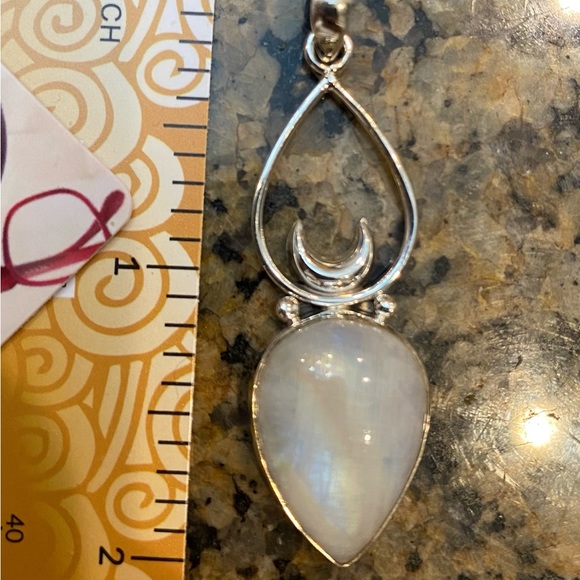 Rainbow Moonstone with Crescent Moon Pendant set in 925 Sterling Silver - Picture 3 of 3